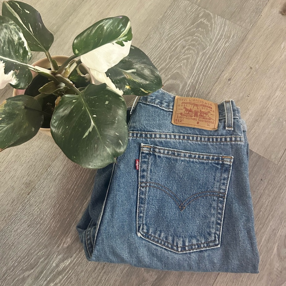 Vintage Levi’s 512 Jeans